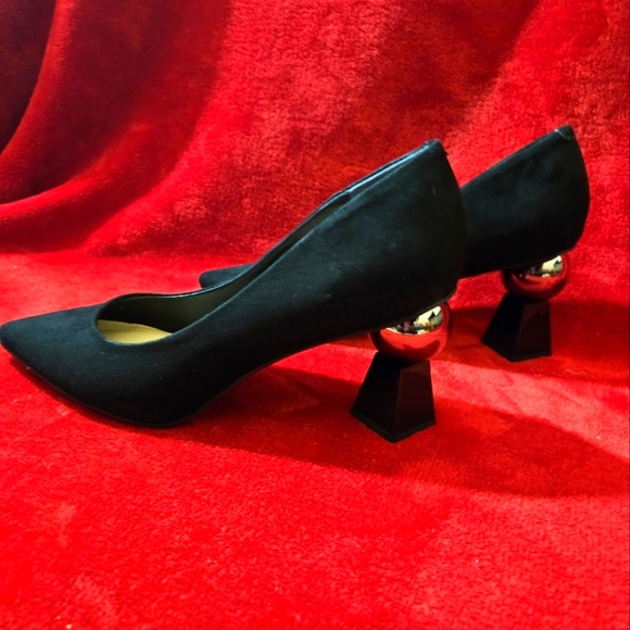 Alfani Women Justena Black Pointed-Toe Pump Size 7.5M w/ Geometric Shape Heels - Picture 6 of 7